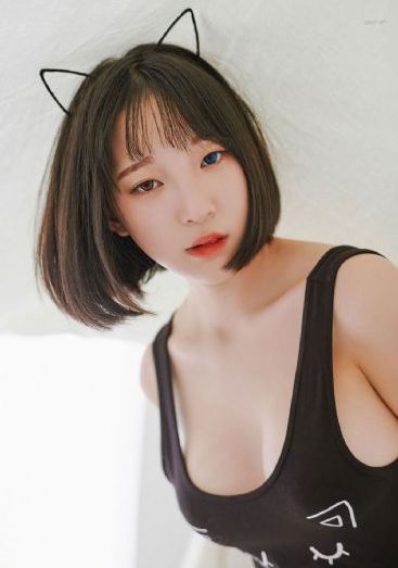 巜寂寞人妻喂奶_免费观看
