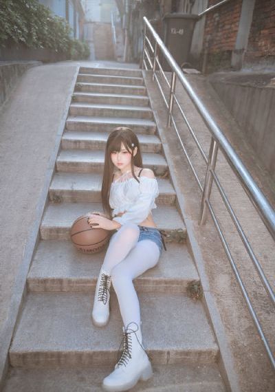 亚瑟中文在线版观看免费_日本电影在线