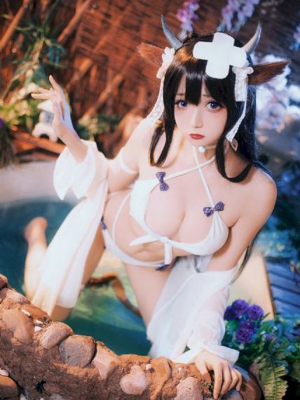 无码超级大爆乳在线播放_剧情片在线手机播放