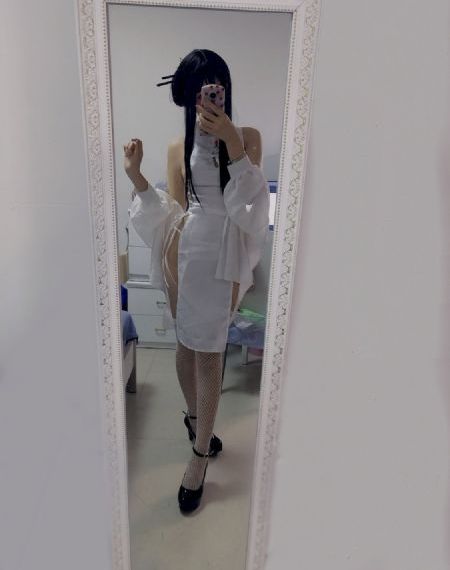 狠狠操狠狠摸_蓝光动漫免费观看