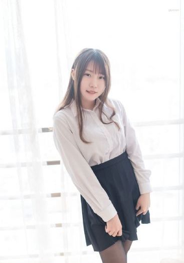 男人女人啪啪啪的漫画_JVID性感写真