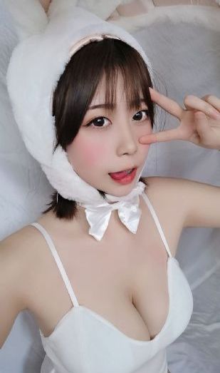17岁中国免费完整版观看直播_BD韩语免费电视剧