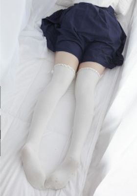 免费吻胸抓胸摸屁股视频网站_蓝光在线观看电视